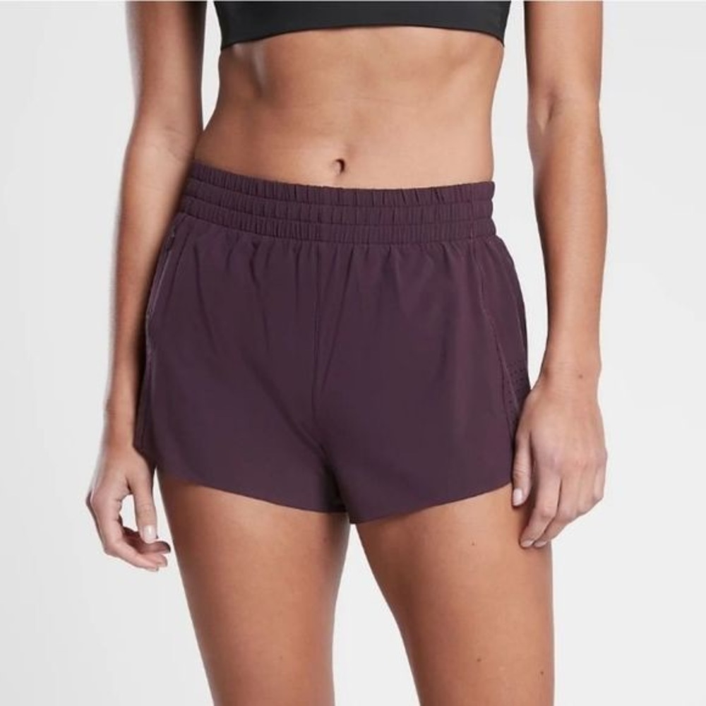 Athleta Hustle 3" Shorts Purple